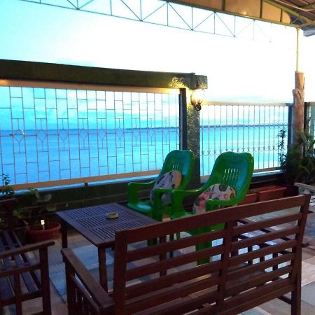 Sandakan Backpackers Hostel Bagian luar foto
